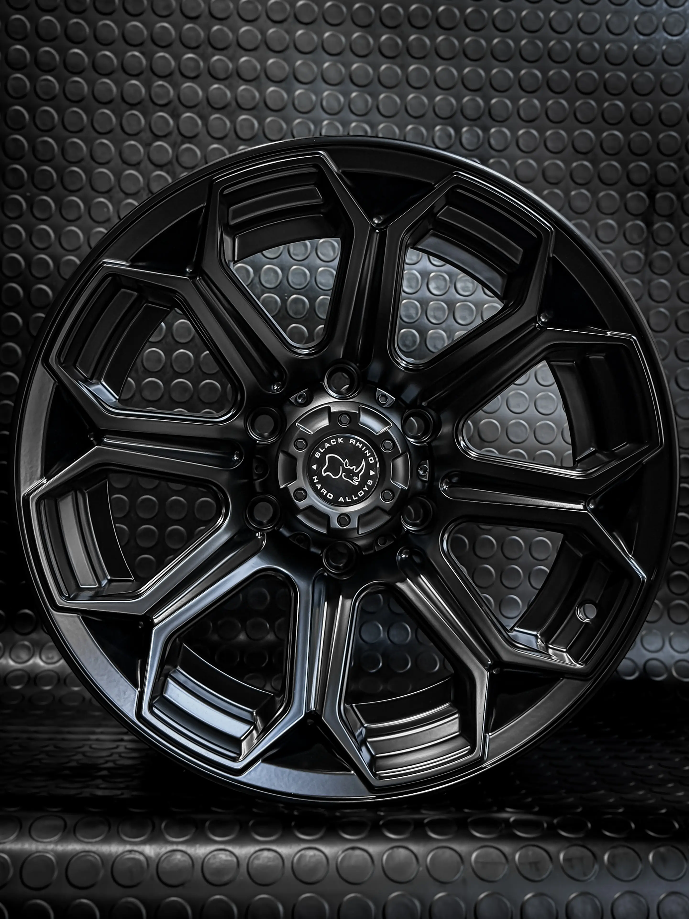 4 Llantas 17x9 6x139.7 BlackRhino ET -12 Negro mate 3
