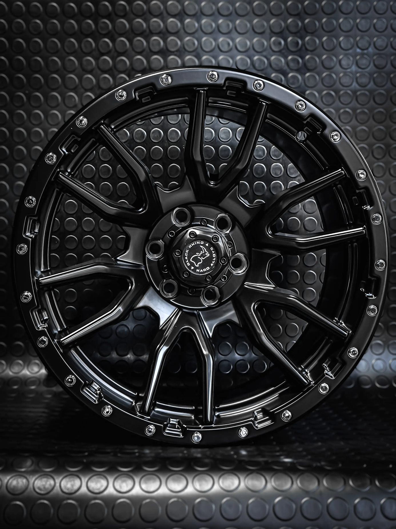 4 Llantas 17x9 5x120 BlackRinho ET 0 Negro Mate 3