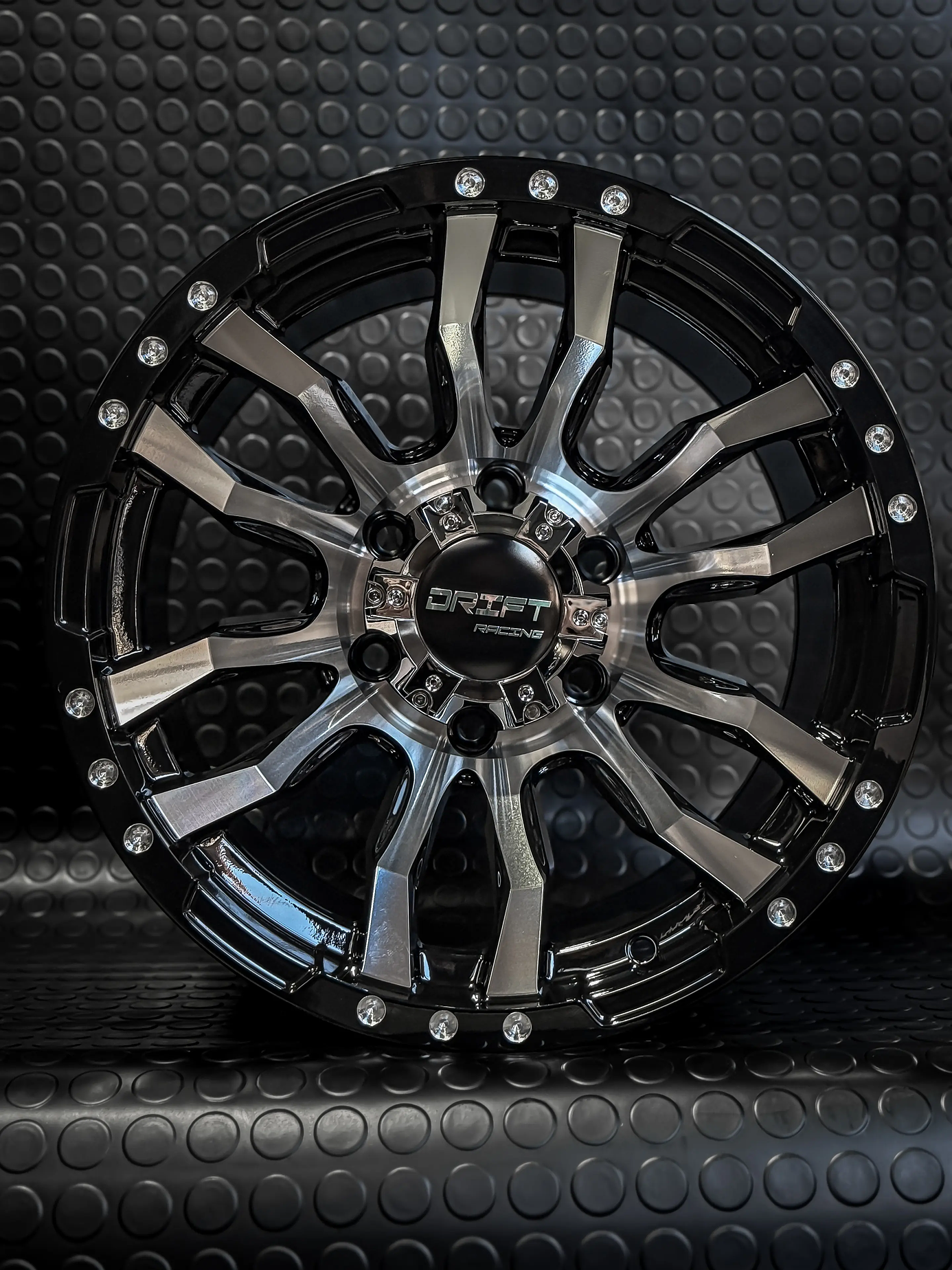 4 Llanta 16x10 6x139.7 ET -44 Negro Gloss + Cromado Drift R 4