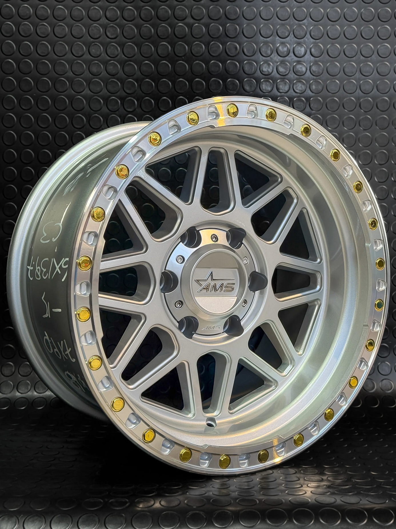 4 Llantas 17x9 6x139.7 ET-15 AMS cromadas  3