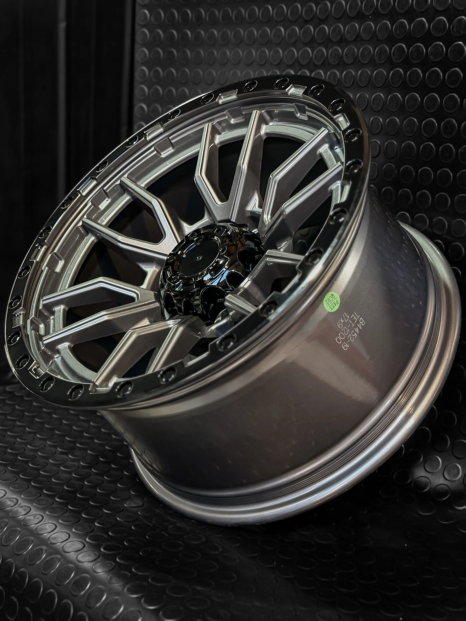 4 Llantas 17x9 6x139.7 Et -12 Blackrhino Gris Gloss 2
