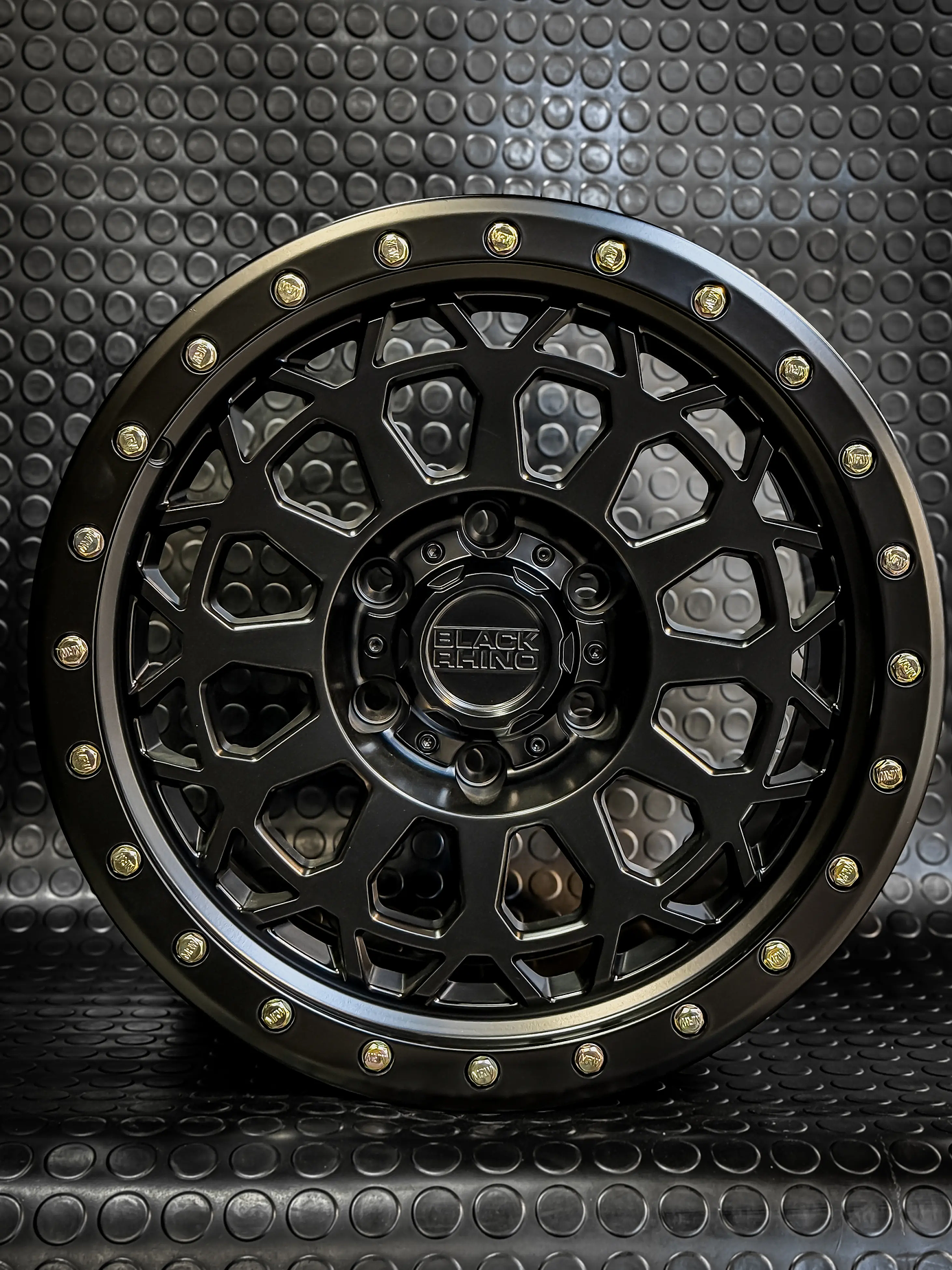 4 Llantas 17x9 6x139.7 ET -12  Black Rhino negro mate estilo beadlock 3