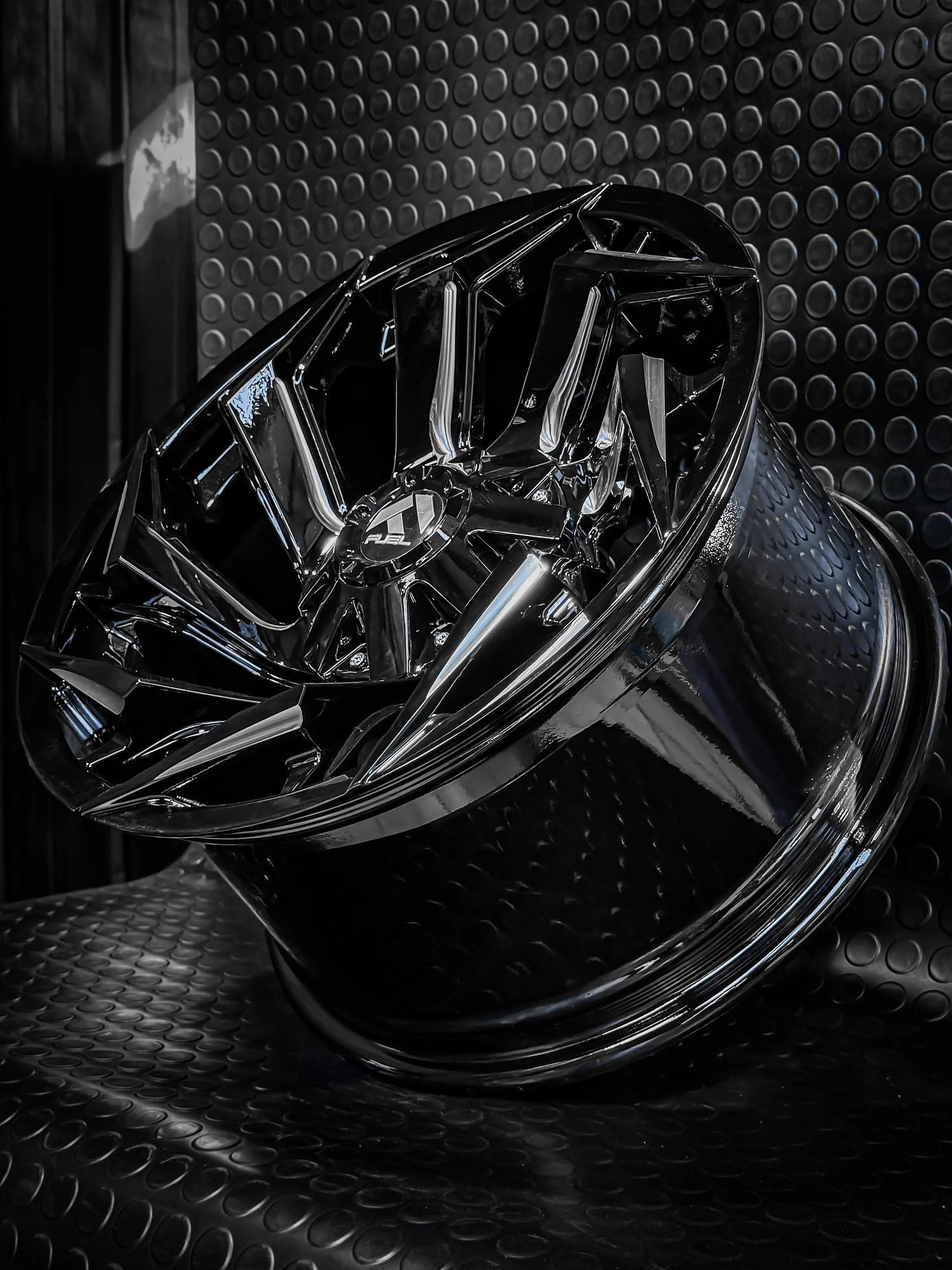 Llantas 17x9 5x120 ET -12 Fuel Negro Gloss  2