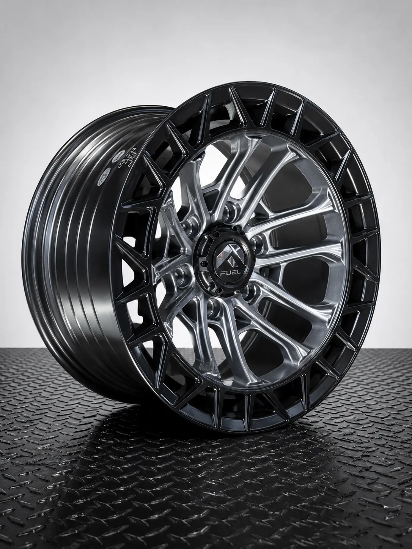 LLANTAS 17X9 6X139.7 FUEL ET 0 GRIS/NEGRO MATE GLOSS  1
