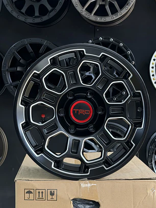 llanta 17x8 6x139.7 et 5 negro mate trd ( 4 llantas )