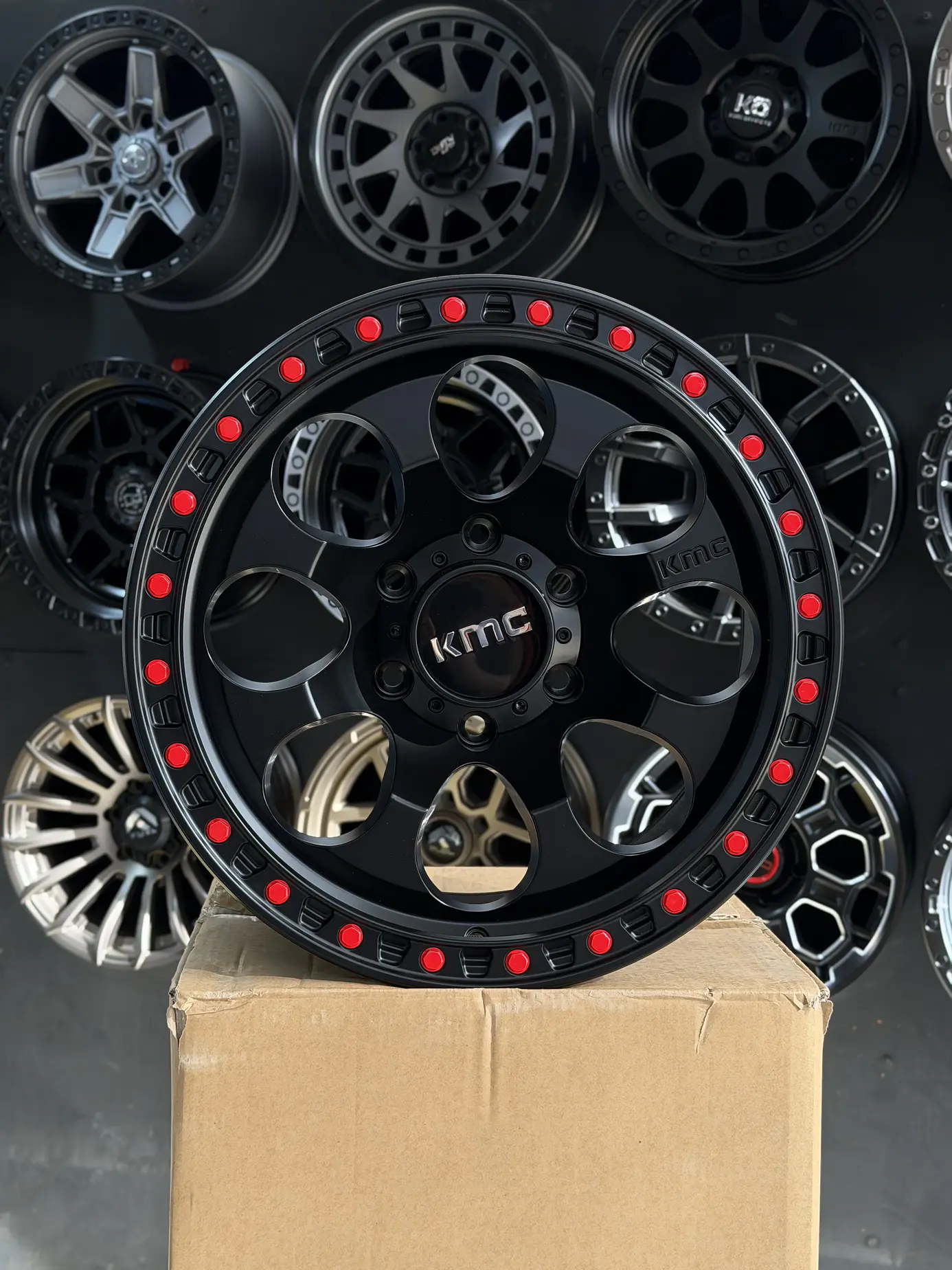 Llanta 17x9 6x139.7 et -10 kmc negro mate (4 llantas) 2