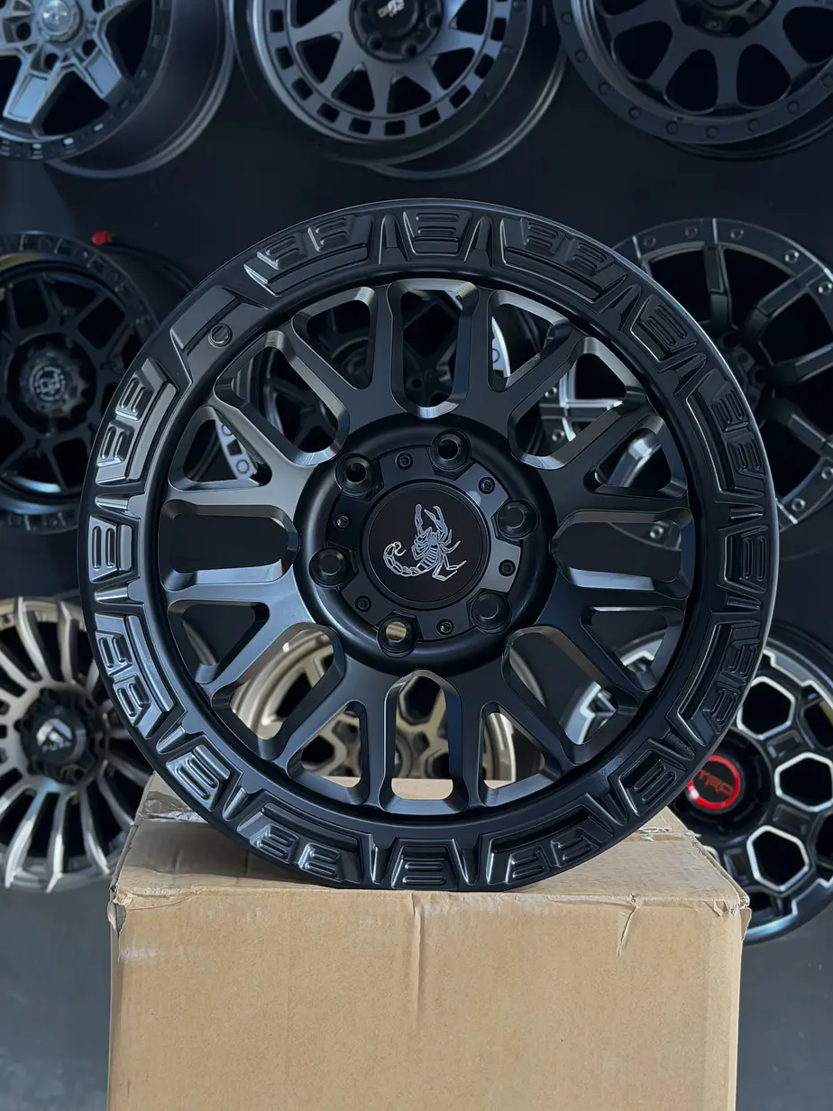 llanta 17x9 6x139.7 et -12 escorpión negro mate (4 llantas) 3
