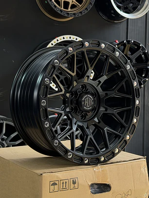 LLANTAS 17X8.5 6X114 ET0 NEGRO  ( 4 LLANTAS )