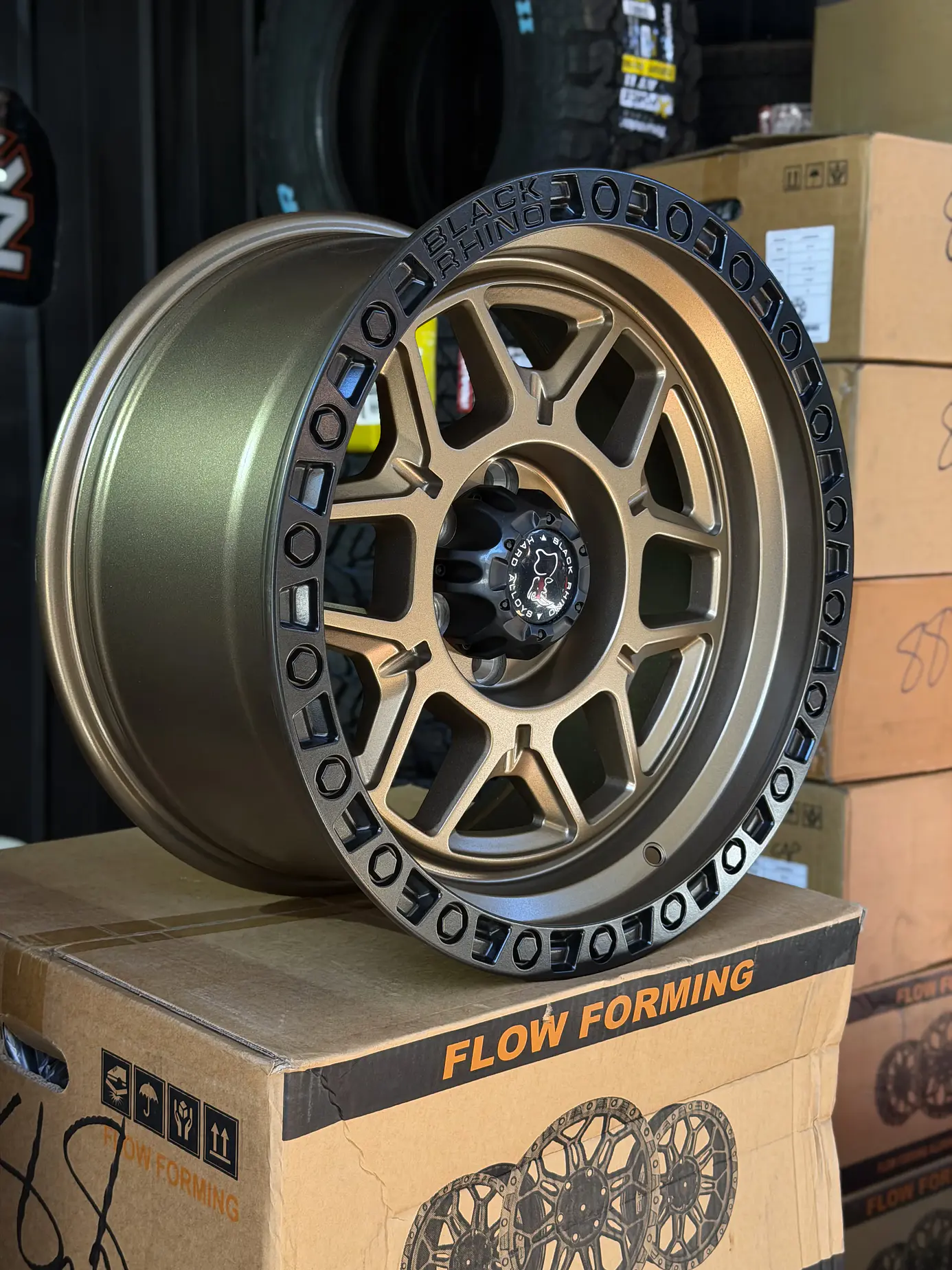 LLANTAS 17X9 6X114 ET10 BLACKRHINO BRONCE ( 4 LLANTAS ) 1