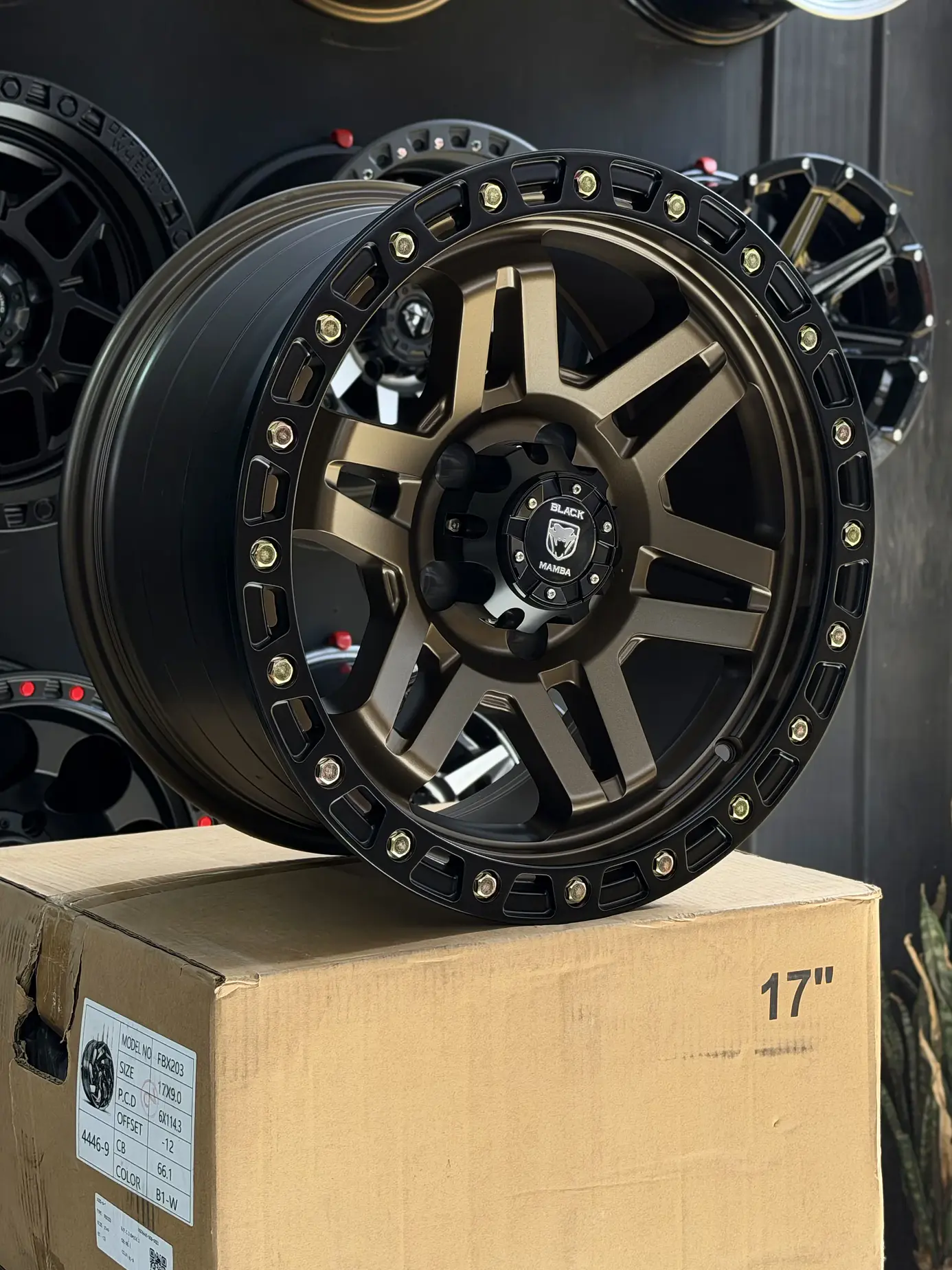 LLANTA 17X9 5X127 ET -12 BLACK MAMBA BRONCE 1