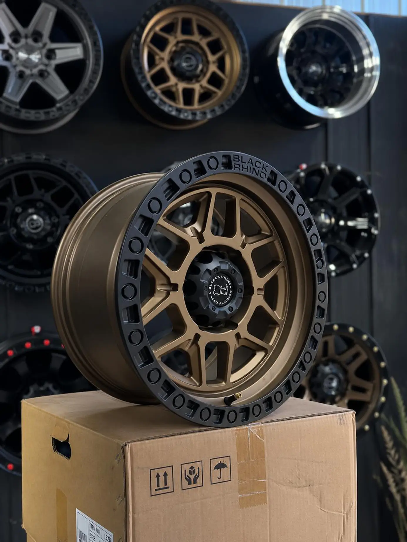 llantas 17x9 6x139.7 et 0 blackrhino bronce ( 4 llantas) 1