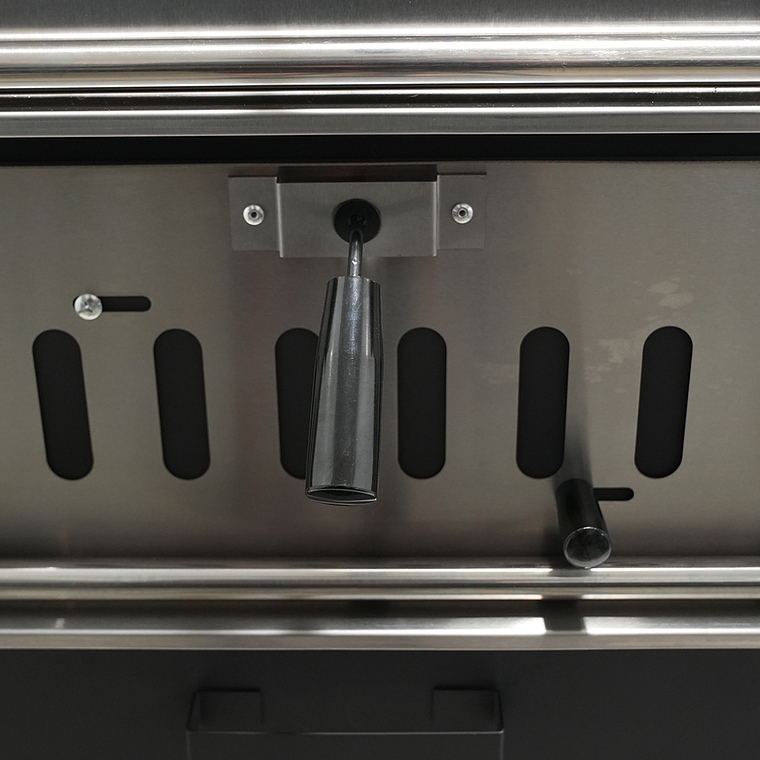 Horno asador con chimenea 4