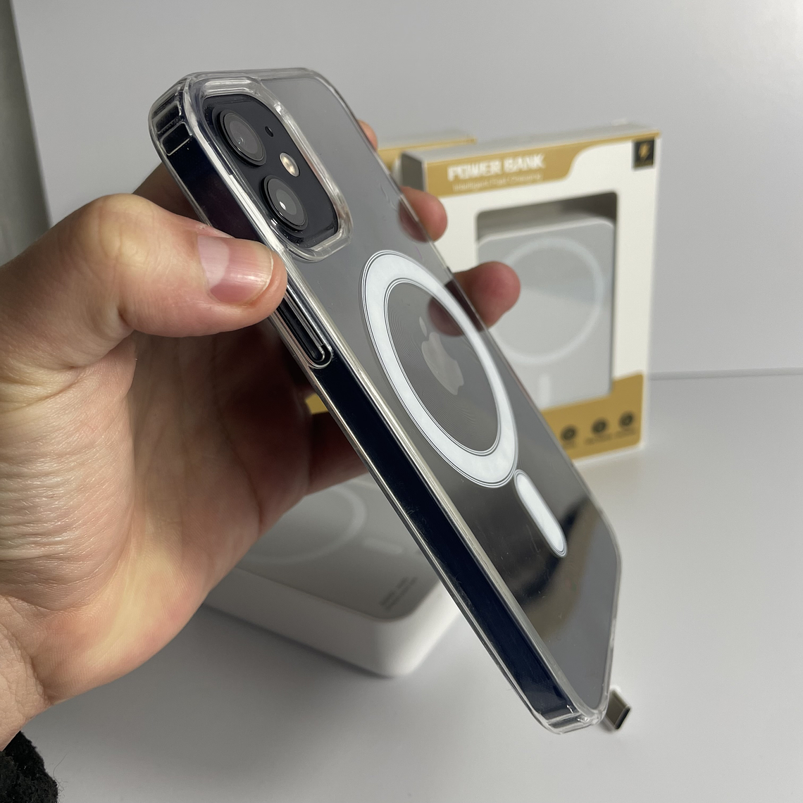 Pack Capa + Bateria MagSafe - 30.000 mAh 10