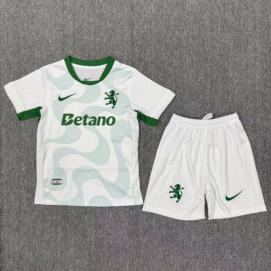 Kit Criança Alternativo Sporting CP 25/26 1