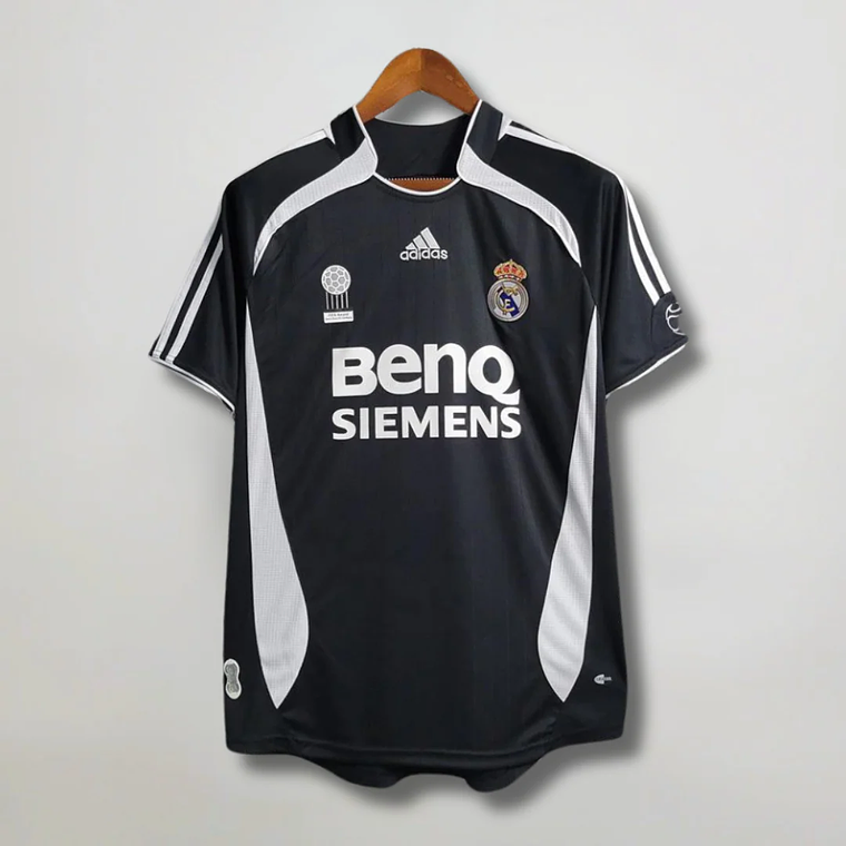 Camisola Retro -Real Madrid 2006/07 - Preta 1