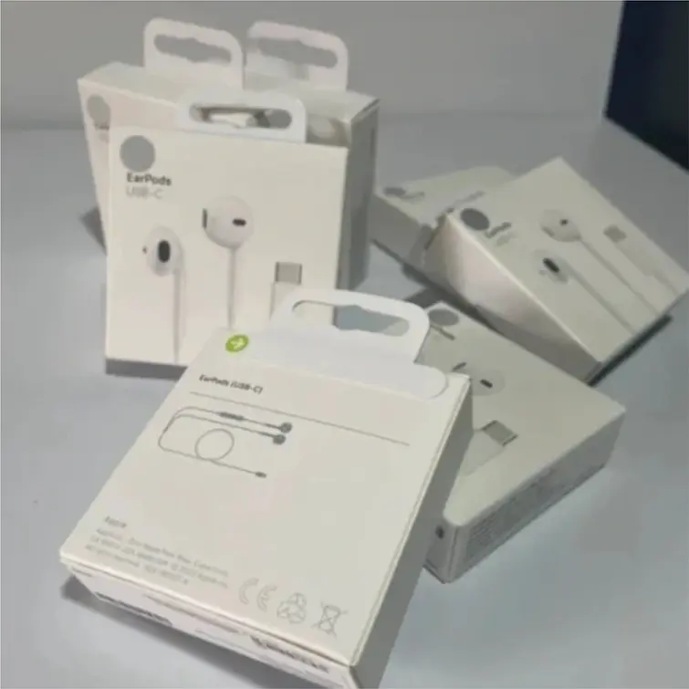 Auriculares APPLE Earpods (USB-C - Microfone - Branco) 1