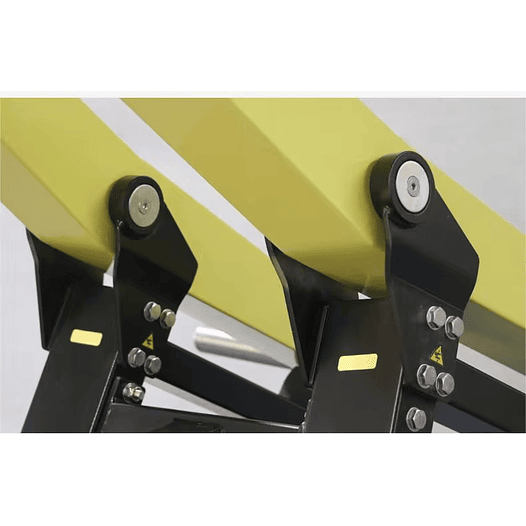 INCLINE CHEST PRESS 5