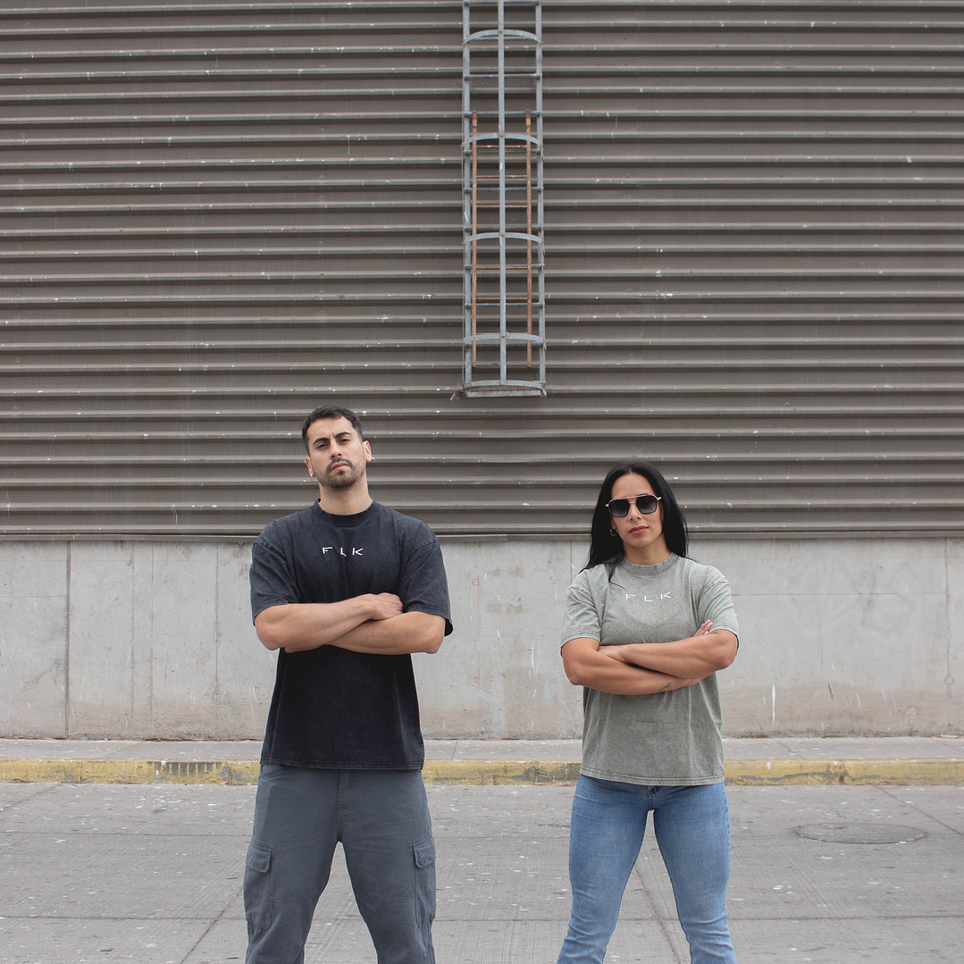 Polera Oversize FLK Essential 7