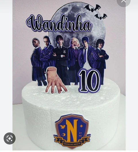 Arquivo de Corte Topo de Bolo Wandinha 29