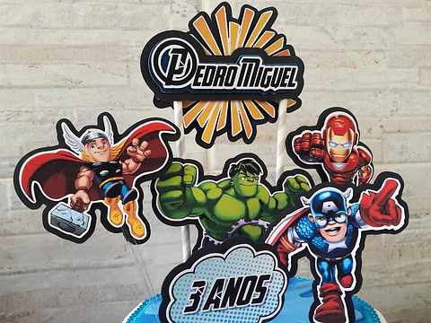 Arquivo de Corte Topo de Bolo Vingadores 16