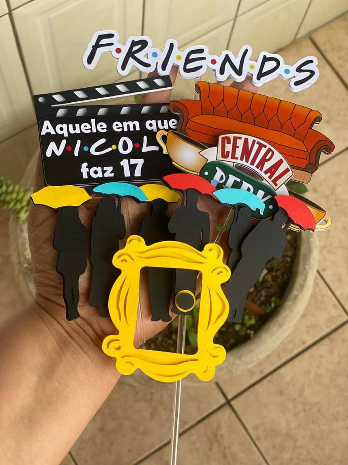 Arquivo de Corte Topo de Bolo Friends 5 1