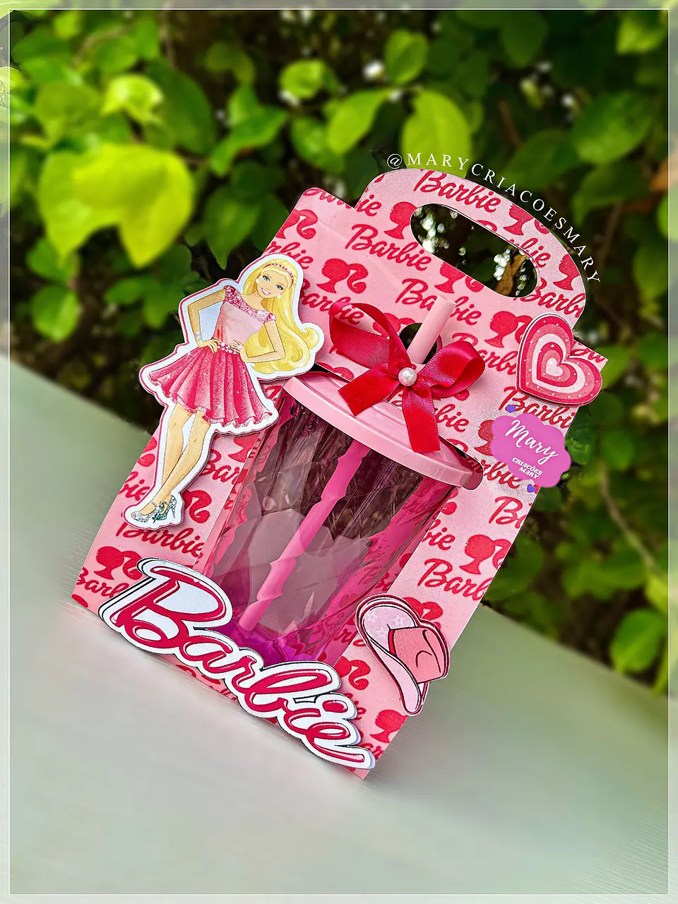 Arquivo de Corte Caneca-Copo Barbie Dia das Crianças 4 1