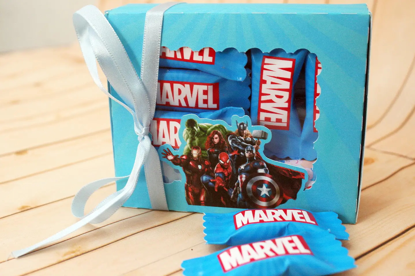 Arquivo de Corte Pirulitos Marvel Caixa e Pirulito Dia das Crianças 6 1