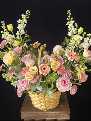 Canasto Ofelia / Paleta rosados y blanco