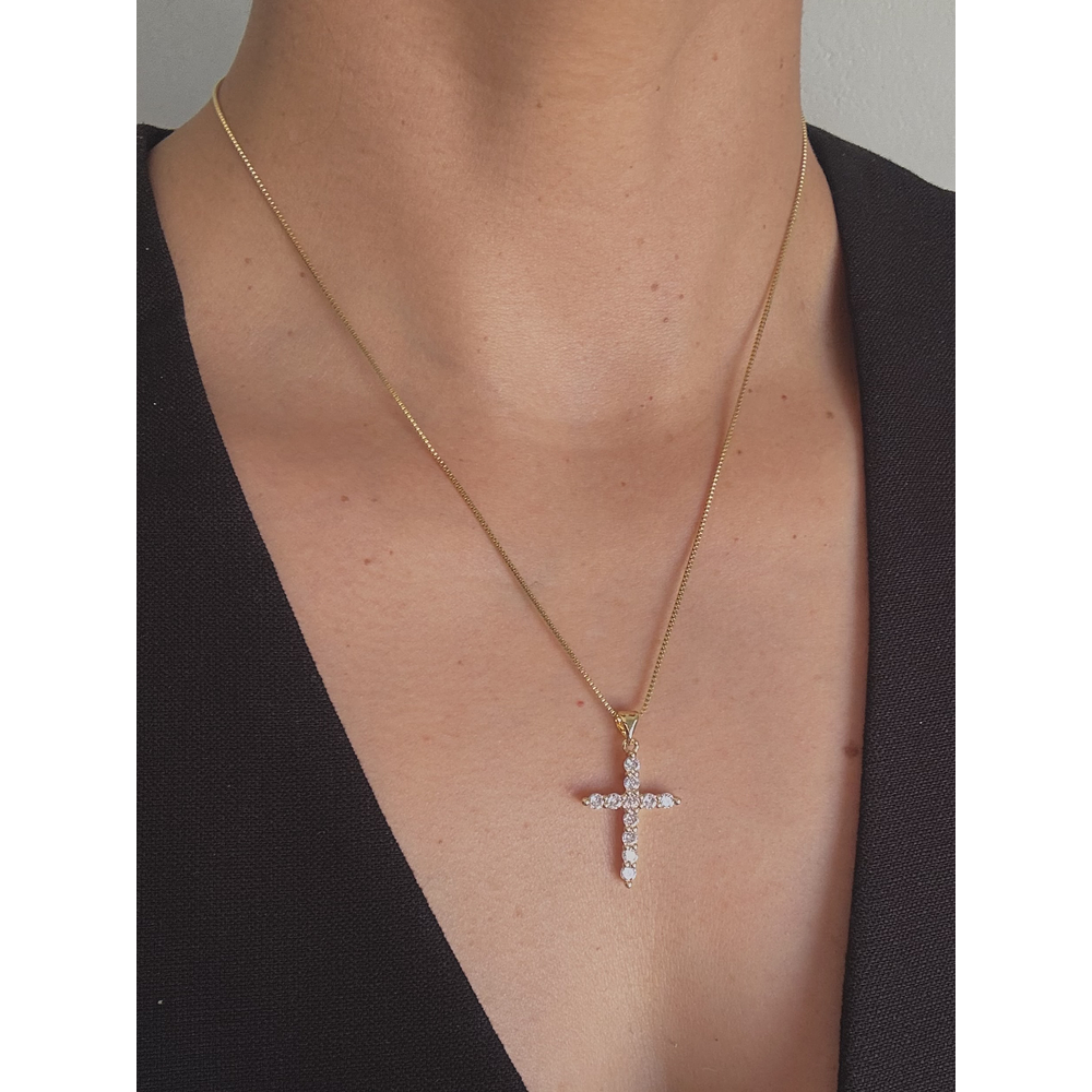 Collar Cruz M circones / Enchape Oro