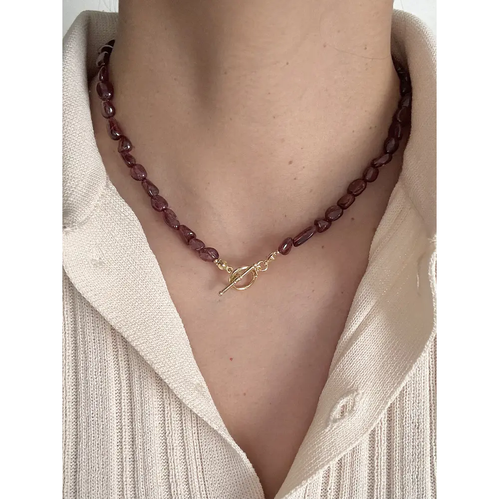Collar Granate 