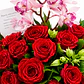 Caja con Orquídeas Rosadas y Rosas Rojas - thumbnail 2