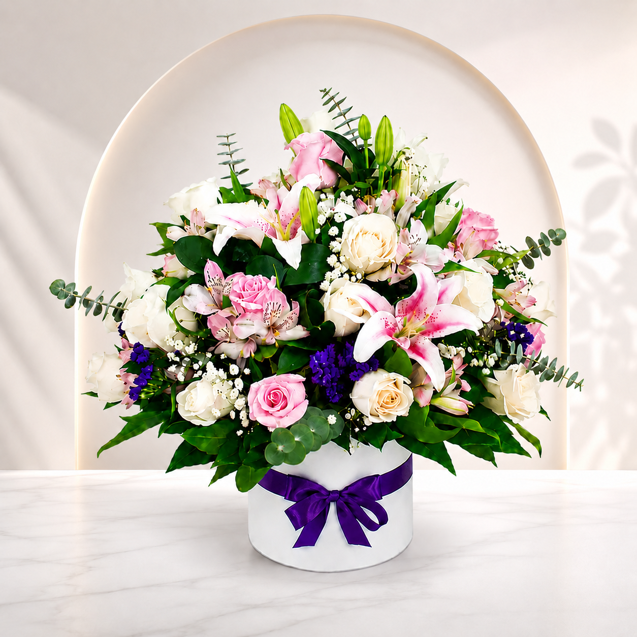 Caja con Rosas y Lirios Rosados 1