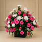Arreglo Grande con Rosas Rosadas y Crisantemos Blancos - thumbnail 1