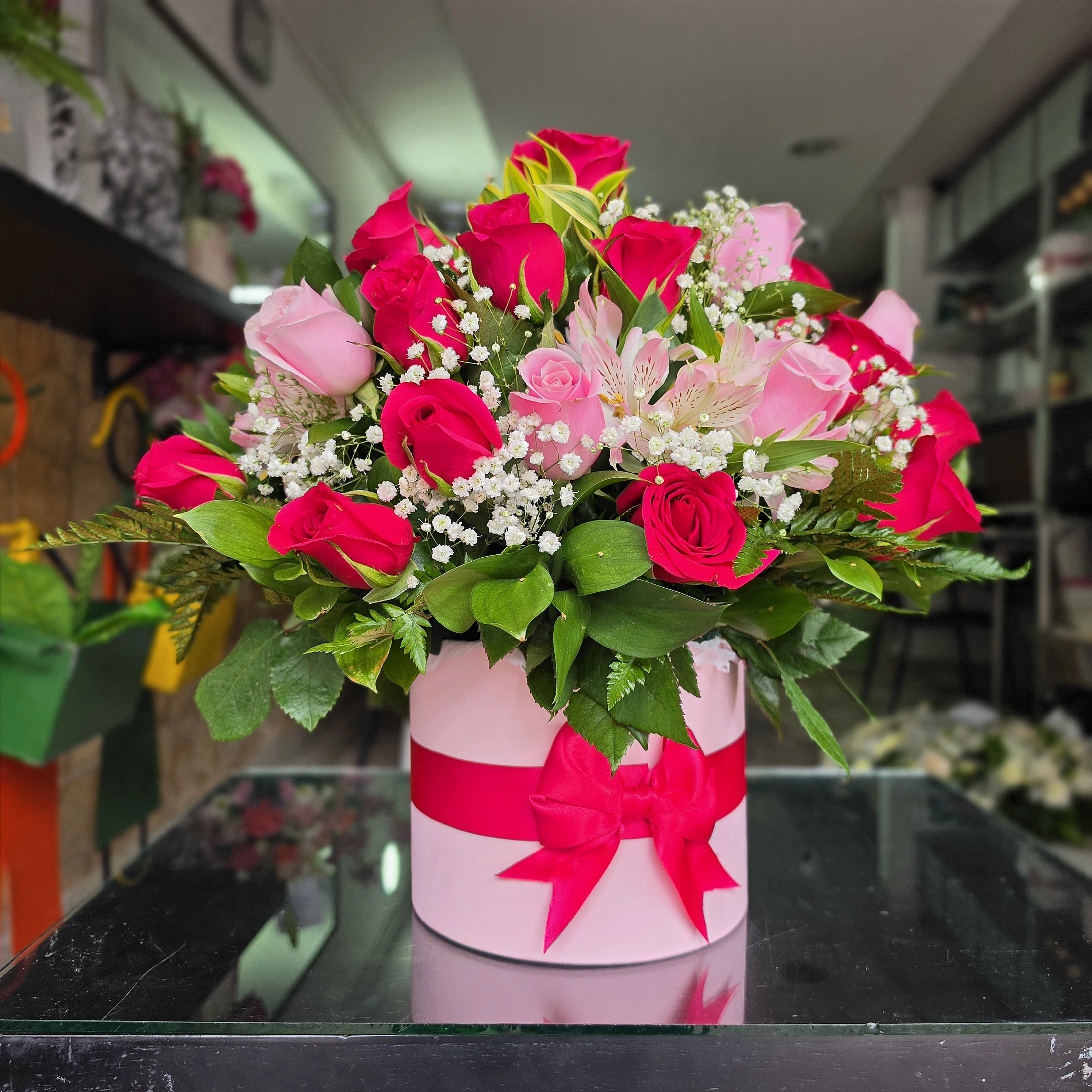 Caja con Rosas Rosadas 1