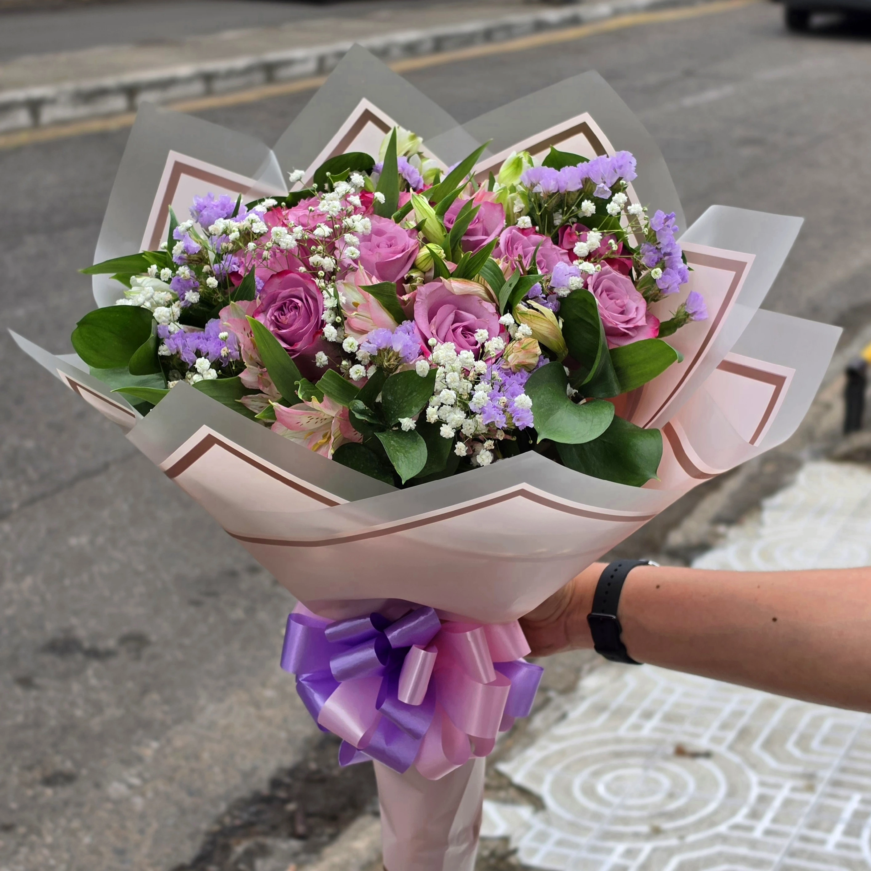 Bouquet Rosas Moradas 1