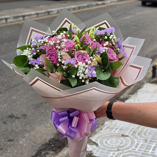 Bouquet Rosas Moradas