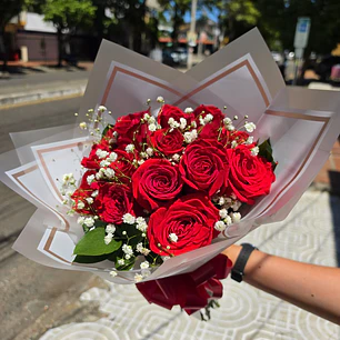 Bouquet of Red Roses