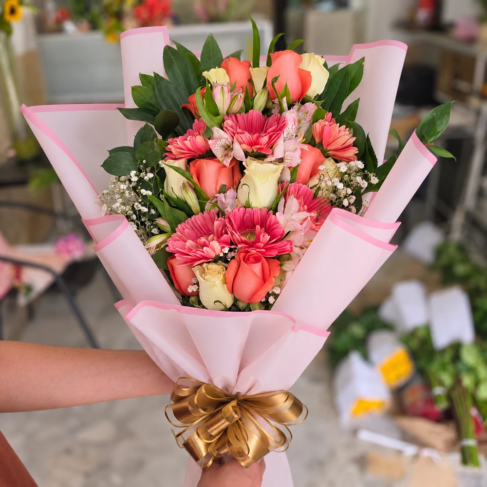 Bouquet Gerberas y Rosas Rosadas 1