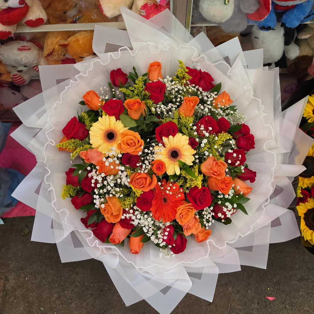 Bouquet Rosas Rojas, Rosas Naranjas y Gerberas Amarillas 1