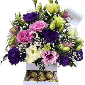Box Floral de Lisianthus con Bombones Ferrero Rocher