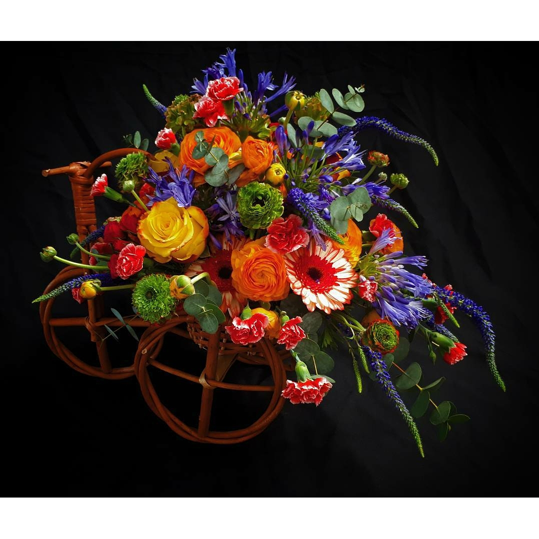 Triciclo de mimbre Primaveral 1