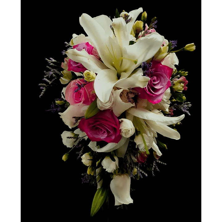 Ramo de novia de liliums y rosas 1