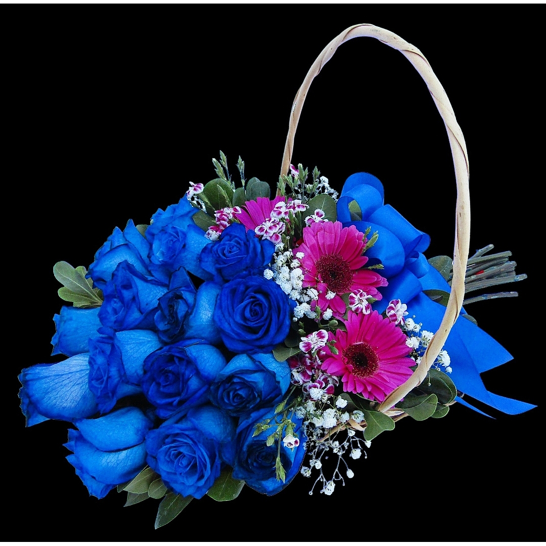 Cesta ovalada en forma de ramo de rosas azules 1