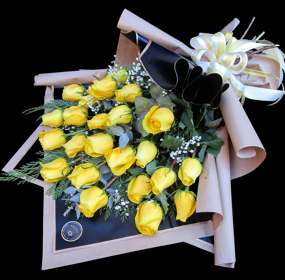 Golden sun bouquet 1