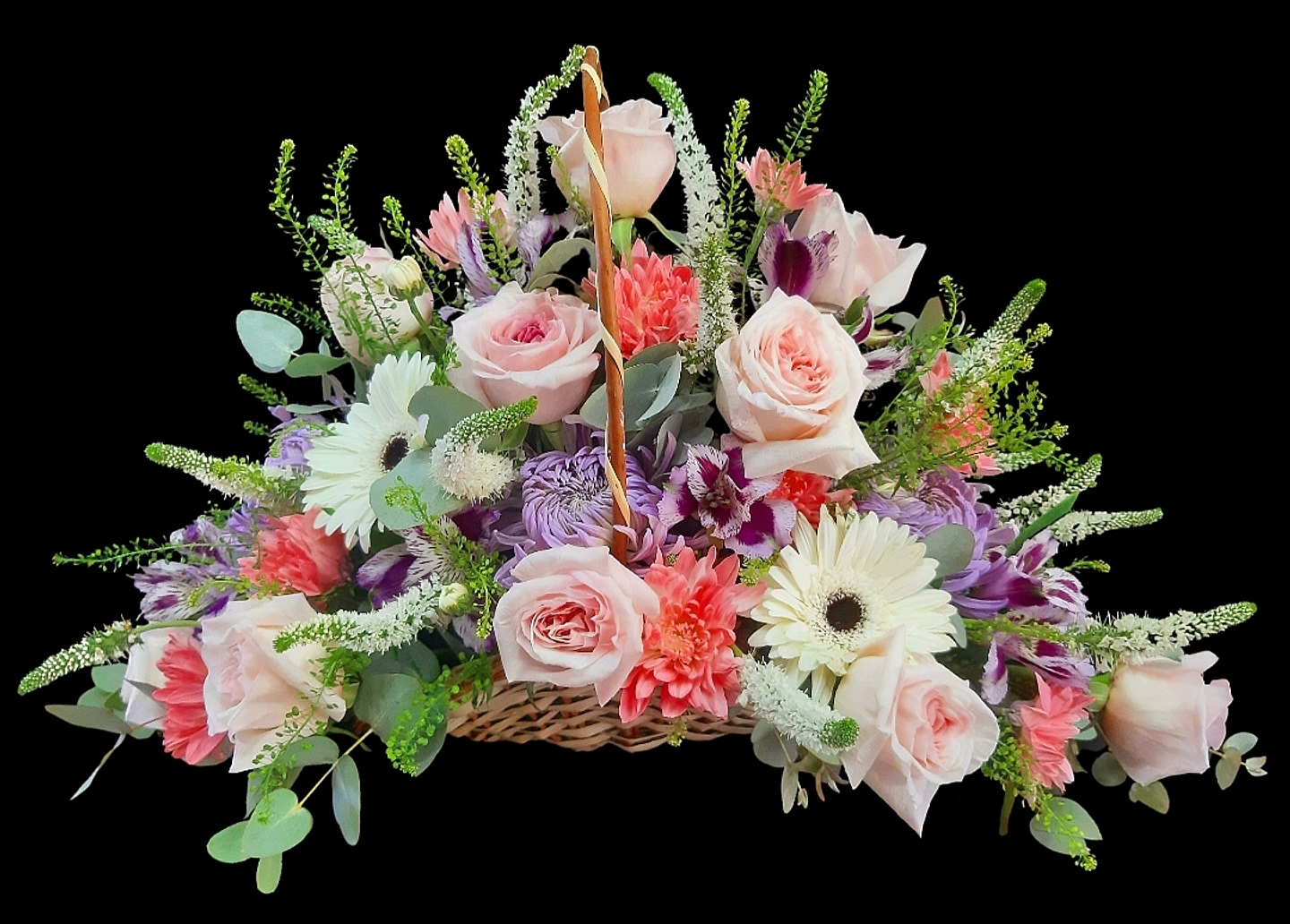 Cesta ovalada en tonos rosas  1