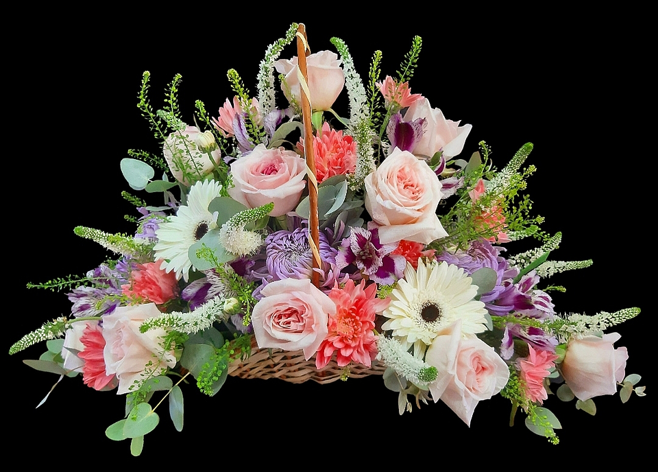 Cesta ovalada en tonos rosas  1