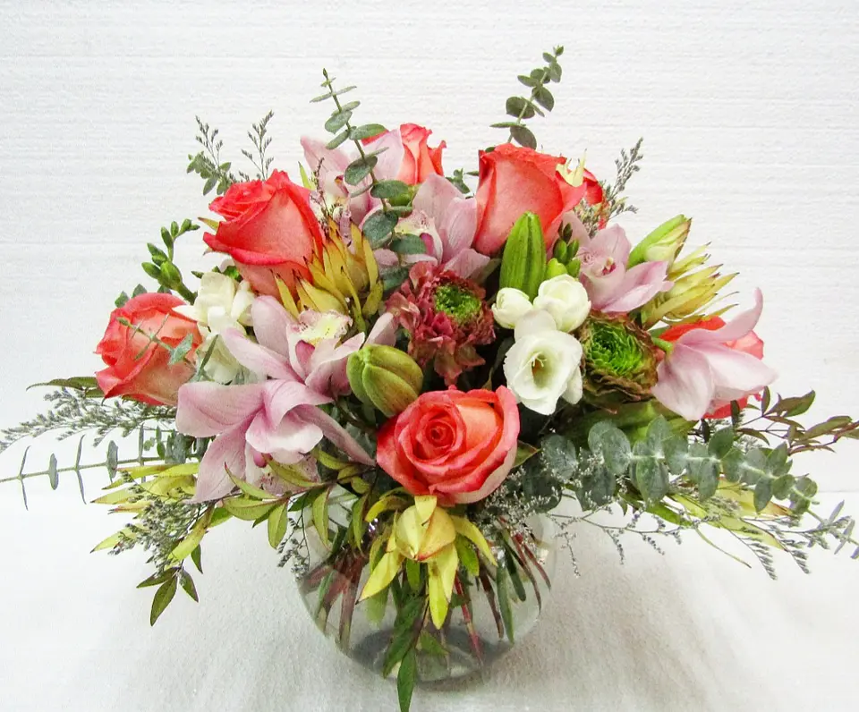 Pecera de rosas Pastel y orquídeas  1