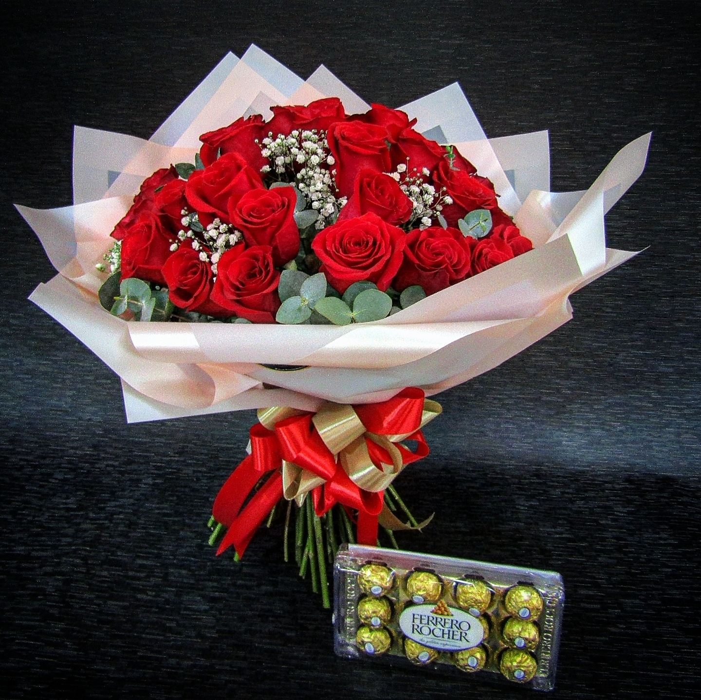Rubi Bouquet y bombones ferrero 12 unidades 1