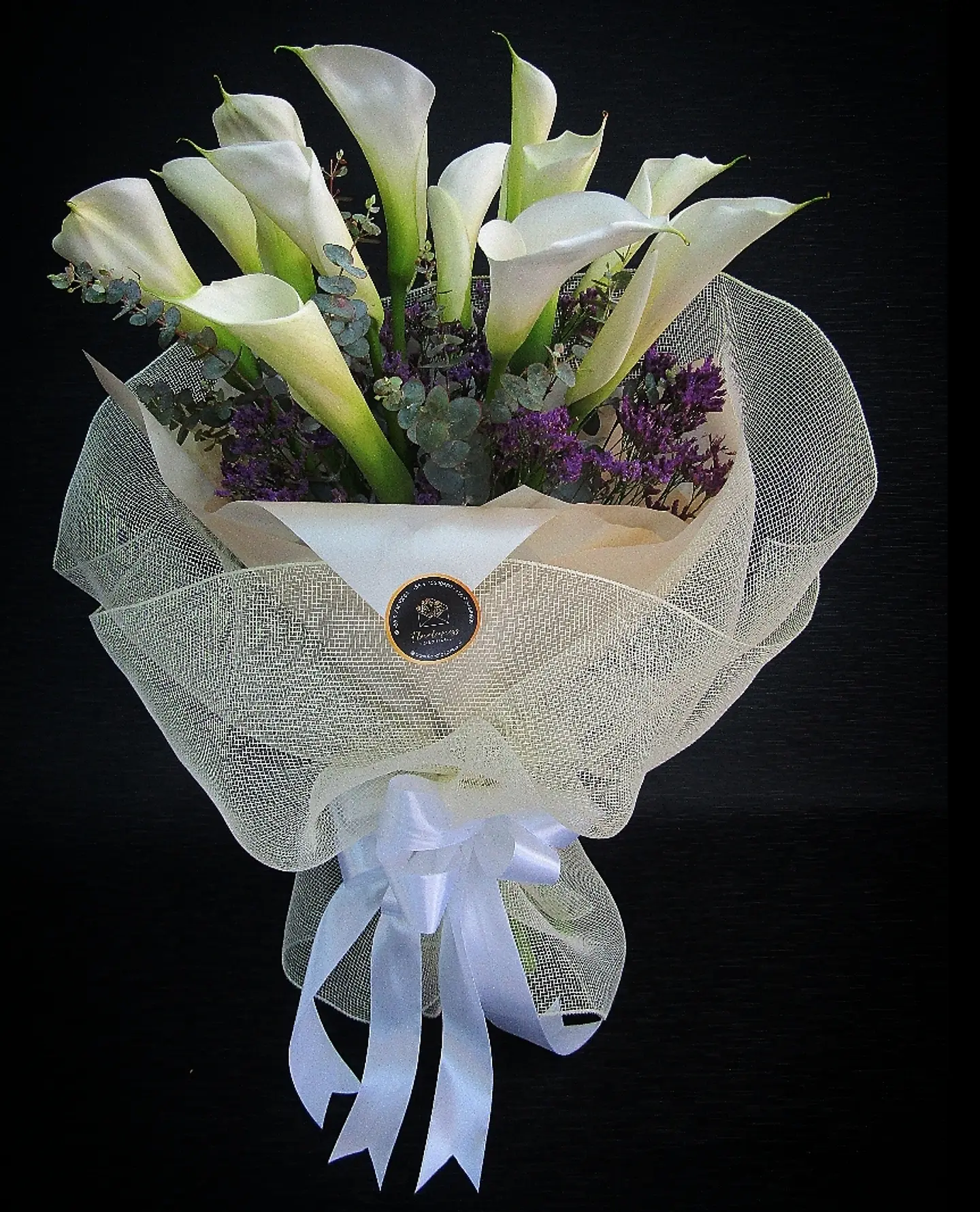 Alcatraz white bouquet 1