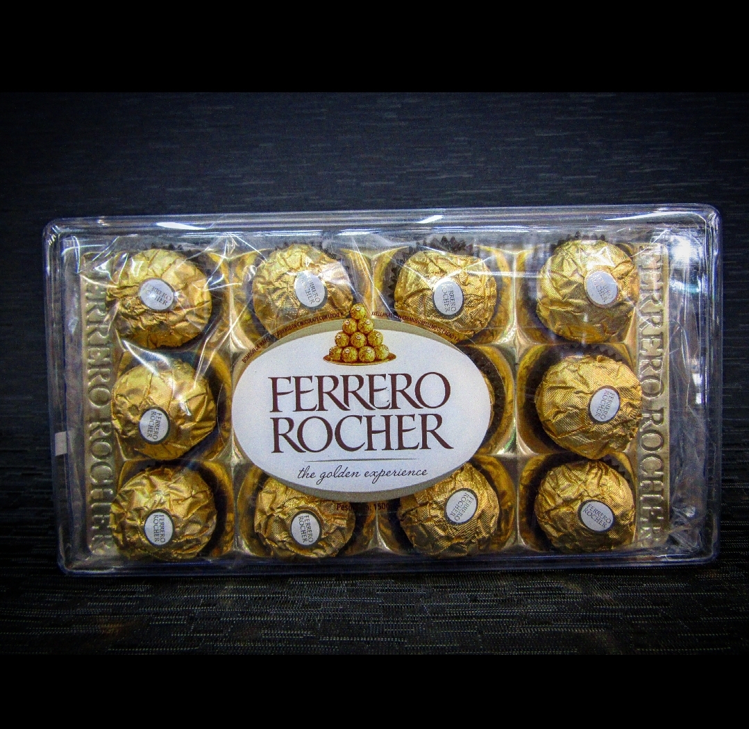 Bombones ferrero de 12 unidades